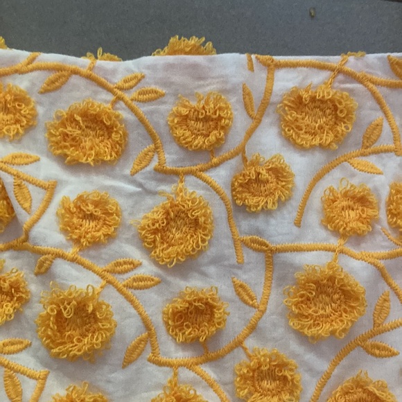 THREE GRACES Embroidered Marigold Mini Dress size 6 - Picture 5 of 15